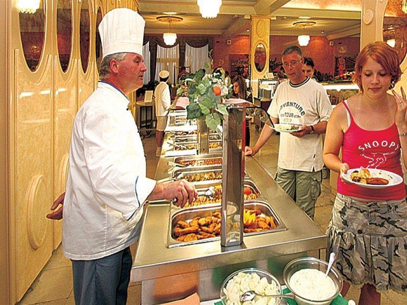 Hotel Istra Plava Laguna Poreč Dış mekan fotoğraf