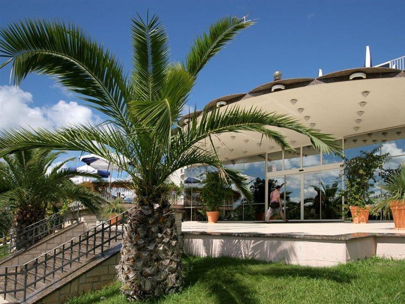 Hotel Istra Plava Laguna Poreč Dış mekan fotoğraf