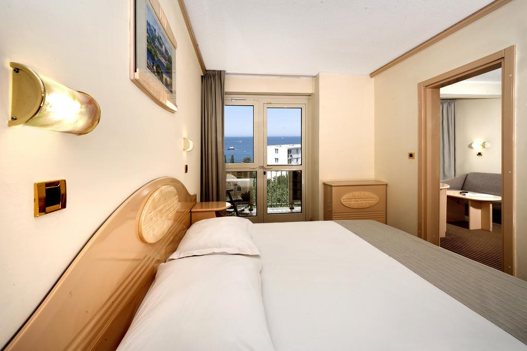 Hotel Istra Plava Laguna Poreč Dış mekan fotoğraf